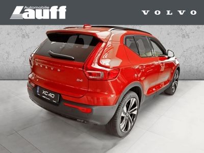 gebraucht Volvo XC40 B4 Benzin Ultimate Dark