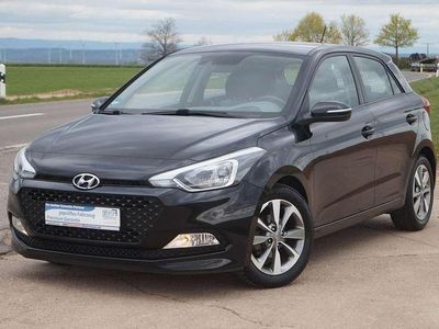 Gebraucht Hyundai i20 YES! 84 PS (61 kW) 2015 Phantom black Kleinwagen