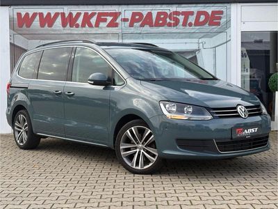 Gebraucht VW Sharan Comfortline 150 PS (110 kW) 2019 Blau Van / Kleinbus