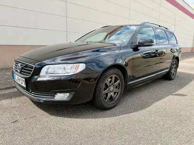 Gebraucht Volvo V70 Linje Svart 150 PS (110 kW) 2015 Schwarz Kombi