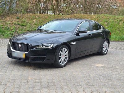 Usata Jaguar XE Prestige 179 CV (131 kW) 2015 Nero Berlina