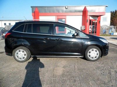 Schwarz Gebraucht 2013 Ford Grand C-Max Titanium Van / Kleinbus | 4.600 € (Fairer Preis)