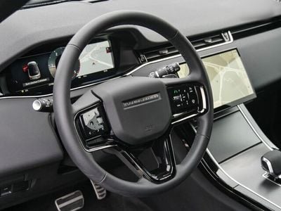 Grau Gebraucht 2024 Land Rover Range Rover evoque Black Edition SUV | 47.690 € (Fairer Preis)