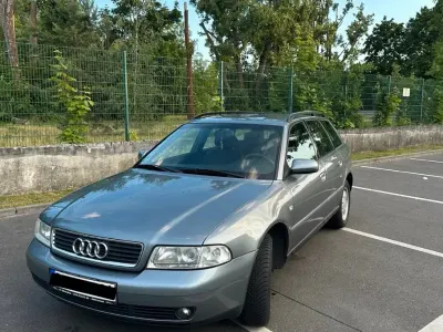 Gebraucht Audi A4 125 PS (91 kW) 1998 Grau Kombi