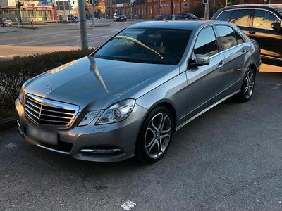 Second-hand Mercedes E350 Avantgarde 265 CP (194 kW) 2012 Gri Berlinǎ