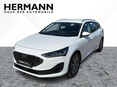 Gebraucht Ford Focus Titanium 125 PS (91 kW) 2023 Weiß Limousine