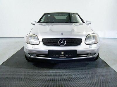 Gebraucht Mercedes SLK230 193 PS (141 kW) 1997 Silber Cabrio