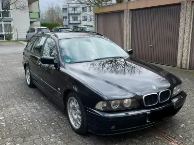 Usata BMW 520 Sport Line 170 CV (125 kW) 2002 Nero Station wagon