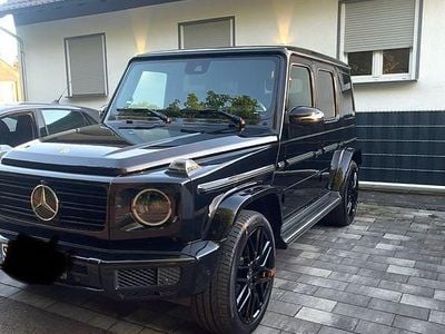 Schwarz Gebraucht 2021 Mercedes G350 SUV | 102.950 € (Teuer)