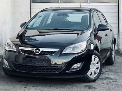 gebraucht Opel Astra 1.4 Lim. 5-trg.*XENON*TEMPO*TÜV 08.2025