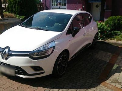 Gebraucht Renault Clio IV 118 PS (86 kW) 2018 Weiß Kleinwagen