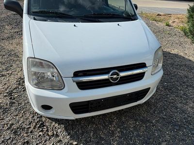 Opel Agila