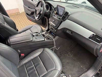Używany Mercedes GLE350 2017 Czarny SUV