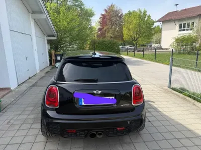 Używany Mini John Cooper Works 231 KM (169 kW) 2015 Szary Hatchback