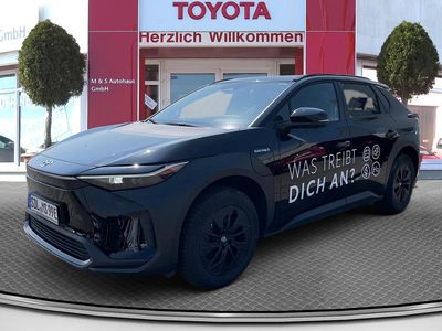 Gebraucht Toyota bZ4X Basis 150 kW (204 PS) 2023 Onyxschwarz SUV