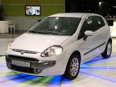 Gebraucht Fiat Punto Evo 77 PS (56 kW) 2010 Weiss Kleinwagen