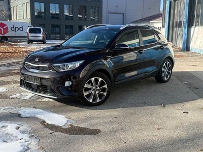 Gebraucht Kia Stonic Platinum Edition 136 PS (100 kW) 2019 Braun SUV