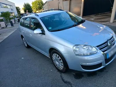Gebraucht VW Golf VI 105 PS (77 kW) 2009 Silber Kleinwagen