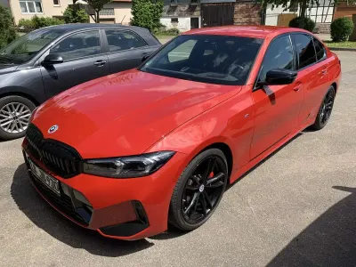 Gebraucht BMW 330 M Sport 245 PS (180 kW) 2023 Rot Limousine