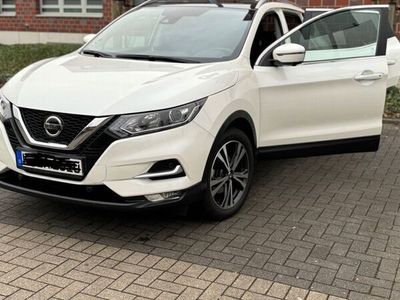 gebraucht Nissan Qashqai 1.3 DIG-T Zama