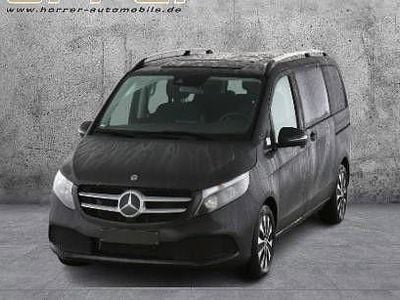Mercedes V220