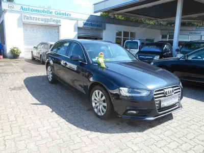 Gebraucht Audi A4 Ambiente 150 PS (110 kW) 2014 Blau Kombi