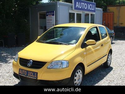 Gebraucht VW Fox 54 PS (39 kW) 2005 Gelb Kleinwagen