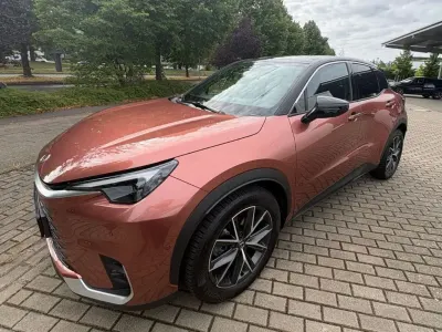 Gebraucht Lexus LBX 136 PS (100 kW) 2024 Braun SUV
