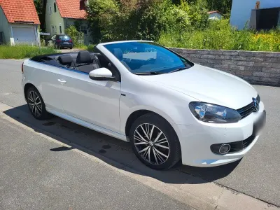 Gebraucht VW Golf Cabriolet Allstar 125 PS (91 kW) 2016 Weiß Cabrio