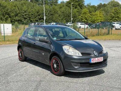Gebraucht Renault Clio II 75 PS (55 kW) 2006 Grau Limousine