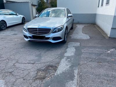 Mercedes-Benz A 180 Limousine in Schwarz gebraucht in Oberhausen für €  21.690