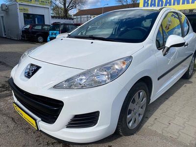 Gebraucht Peugeot 207 Filou 95 PS (69 kW) 2009 Weiß