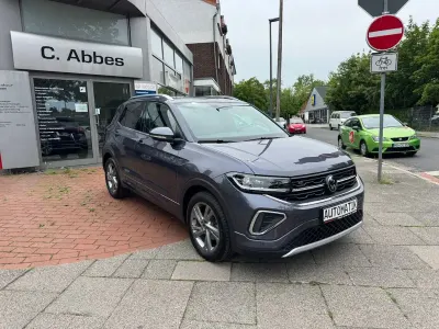 Gebraucht VW T-Cross R-line 150 PS (110 kW) 2025 Grau SUV