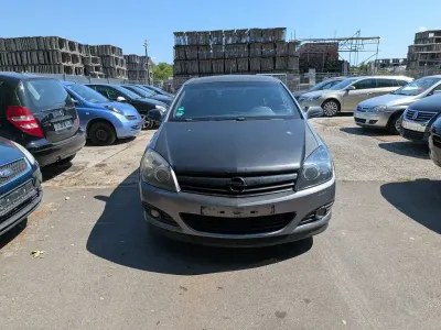 Gebraucht Opel Astra GTC Sport 150 PS (110 kW) 2006 Schwarz Limousine