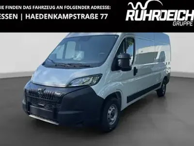 Begagnad Peugeot Boxer Active 140 HK (102 kW) 2024 Vit Van