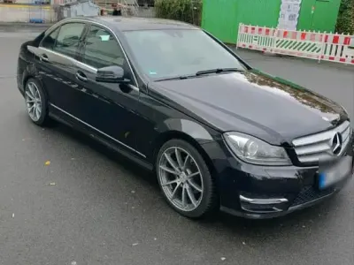 Gebraucht Mercedes C220 AMG 170 PS (125 kW) 2014 Schwarz Limousine