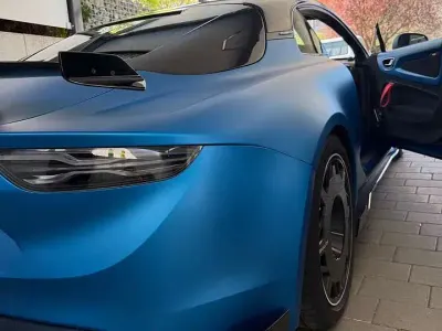 Używany Alpine A110 300 KM (220 kW) 2023 Niebieski Coupe