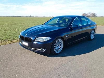 Gebraucht BMW 523 204 PS (150 kW) 2010 Blau Limousine