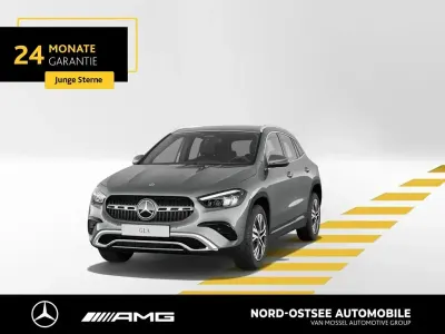 Gebraucht Mercedes GLA200 Progressive 163 PS (119 kW) 2025 Grau SUV