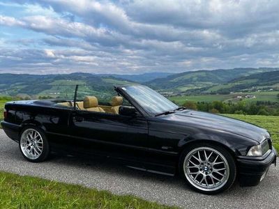 gebraucht BMW 325 Cabriolet 3er-Reihe i Cabrio E36 Kultauto mit beigem Leder /