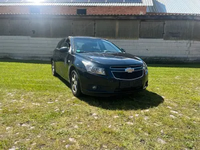 Gebraucht Chevrolet Cruze 142 PS (104 kW) 2012 Schwarz Limousine