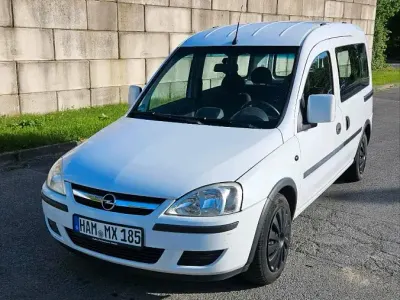 Gebraucht Opel Combo 101 PS (74 kW) 2008 Weiß Van / Kleinbus