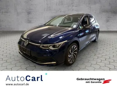 Gebraucht VW Golf VIII Active 150 PS (110 kW) 2023 Blau Limousine