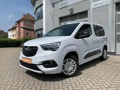 Gebraucht Opel Combo Life 102 PS (75 kW) 2022 Weiß Van / Kleinbus