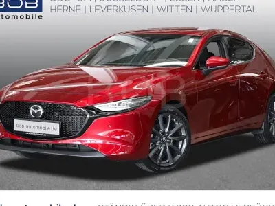 Neu Mazda 3 Exclusive 140 PS (102 kW) 2025 Rot Limousine