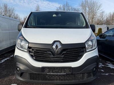 Gebraucht Renault Trafic Expression 145 PS (106 kW) 2018 Weiß Van / Kleinbus