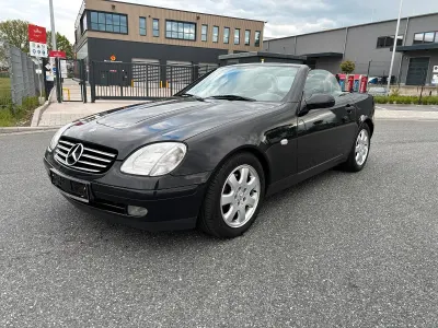 Second-hand Mercedes SLK200 136 CP (100 kW) 2000 Negru Cabrio