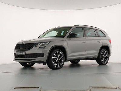 Steelgrau Gebraucht 2018 Skoda Kodiaq SportLine SUV | 26.889 € (Fairer Preis)