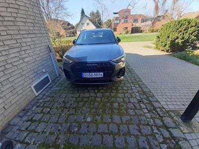 Gebraucht Audi Q3 S-Line 190 PS (139 kW) 2019 Grau SUV