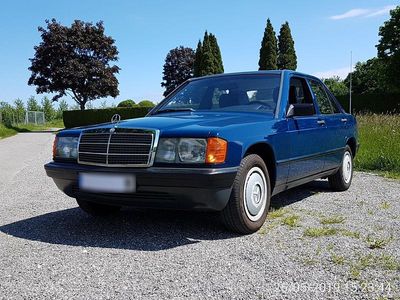 Gebraucht Mercedes 190 90 PS (66 kW) 1983 Blau Limousine